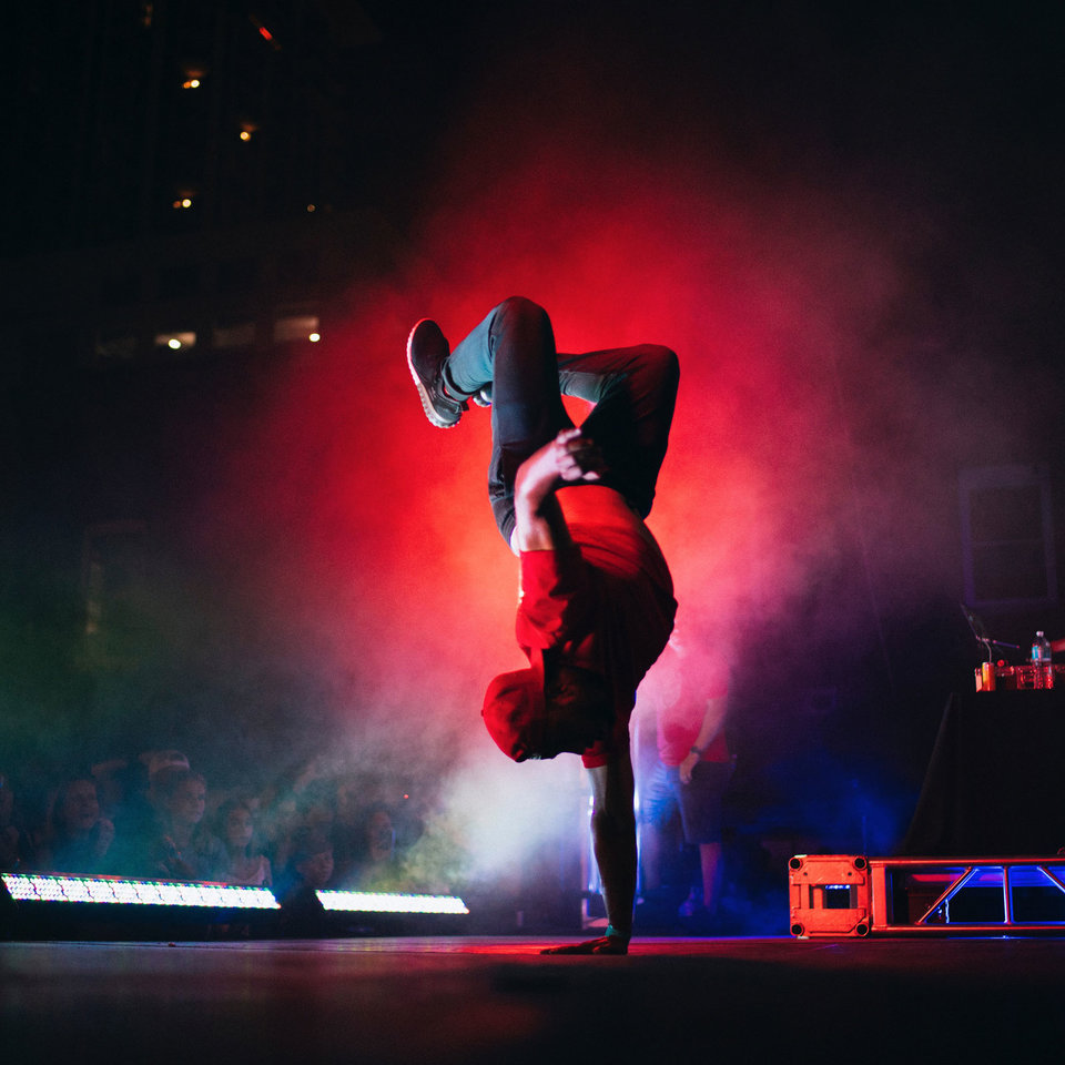 Hand Stand